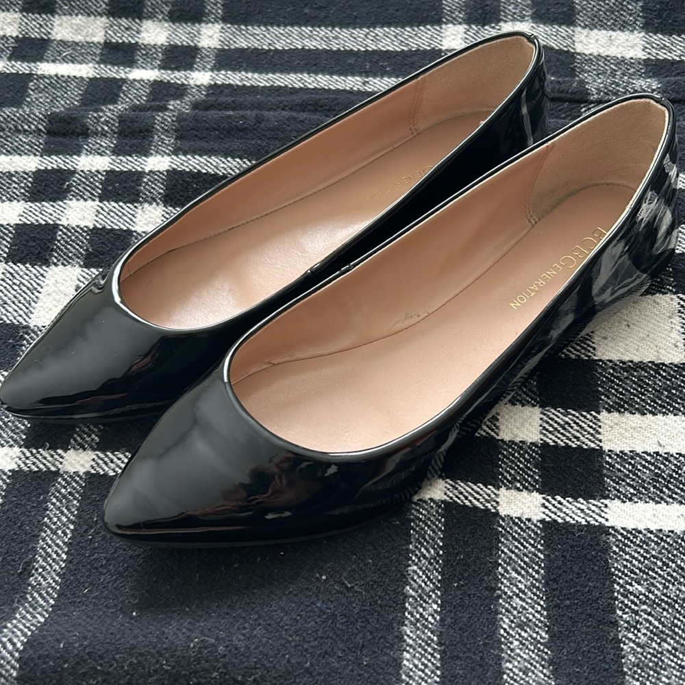 Black flats 8.5